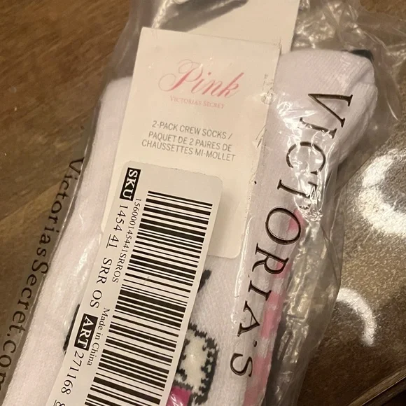 🔥VS Pink NEW 2-pk crew socks NWT - Picture 3 of 5